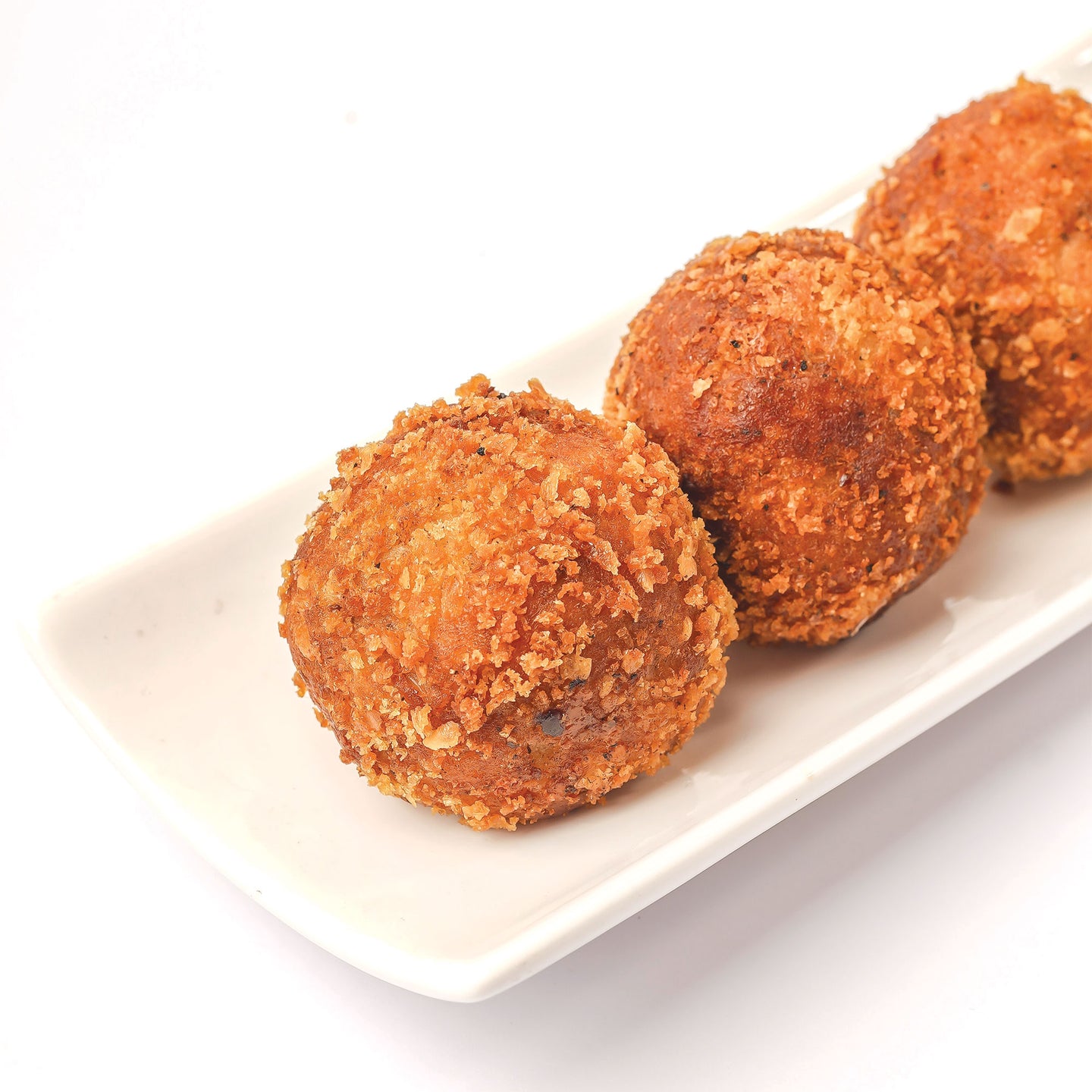 Frozen Pure Chicken Balls with Cheese – Tender chicken and gooey cheese combine in these golden, crispy balls. Convenient, flavorful, and perfect for a quick, gourmet snack or meal at home.